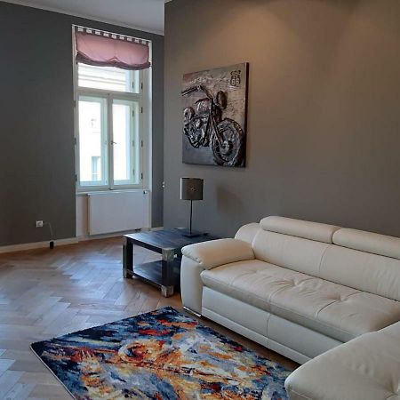 Praha White Gardens Apartment Luaran gambar